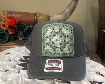 Charcoal Gray Granny Square Crochet Otto Trucker Hat Cap  display picture 2
