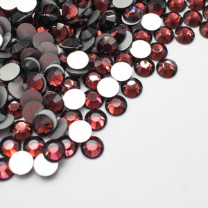 12 Vintage Austrian Crystal Burgundy Flat Back 30SS