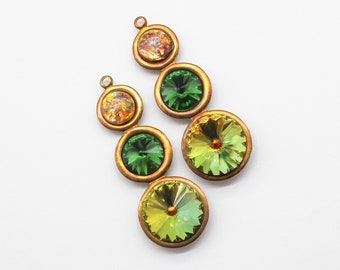 vintage Boucles d'oreilles avec sertissage clos en triple cristal, finitions 38 mm Tourmaline verte, opale de feu du Sahara