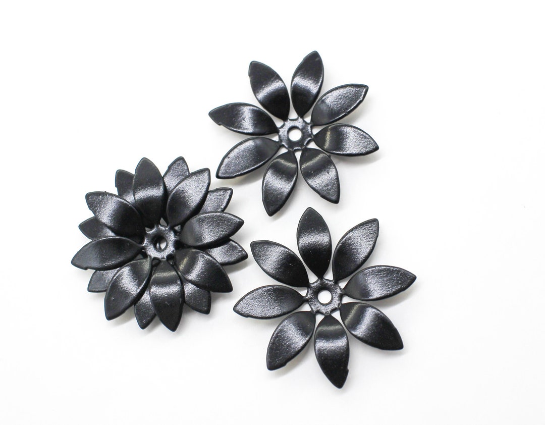 4 Hand Painted Black Vintage Metal Flowers 33mm Etsy