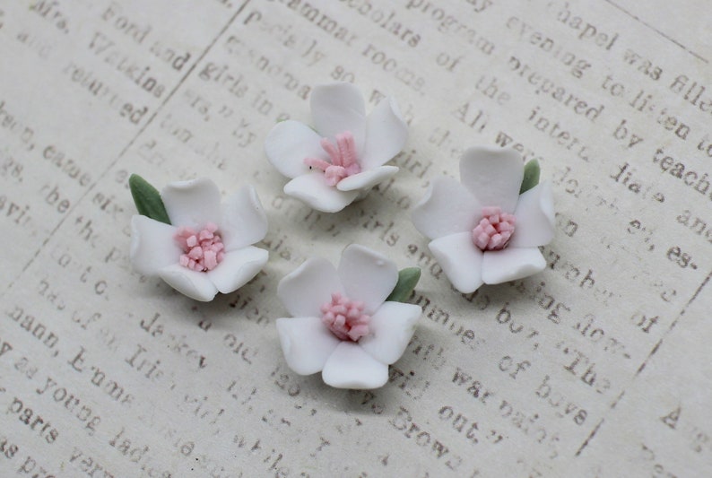 4 Vintage Porcelain Flowers Handmade Japanese Bisque White Flower Dogwood Cabochons 15mm image 2