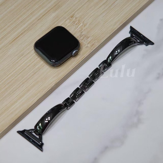 Black Bangle Apple Watch Band • Apple Watch Series 11–1, SE  display picture 1