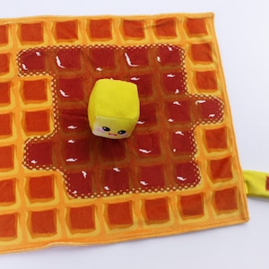 Waffeldecke kawaii Waffeldecke Babybutterdecke kawaii Minky Decke Waffel Babydecke Kawaii Lovie lovey Babydecke Bild 1