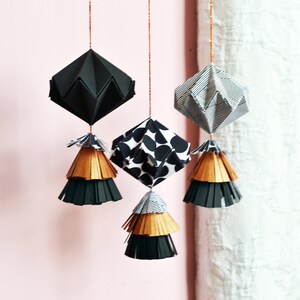 Origami black and white hanging decorations craft kit image 5