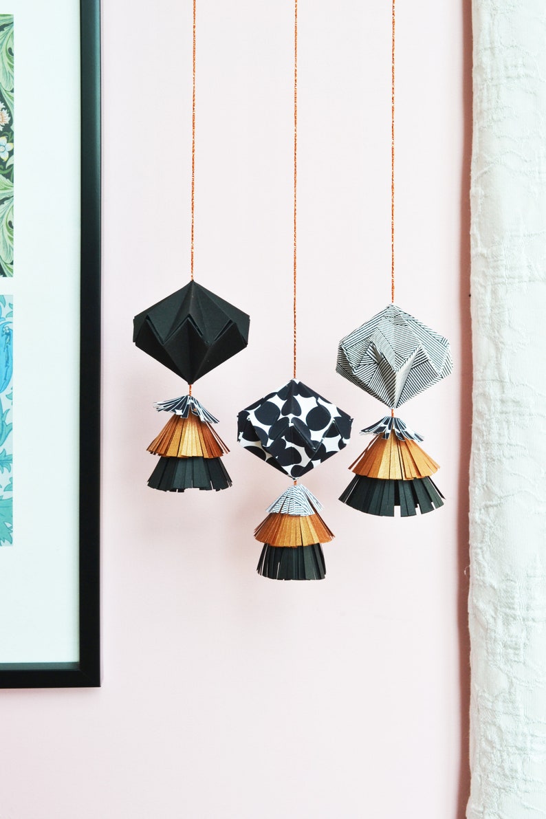 Origami black and white hanging decorations craft kit image 2