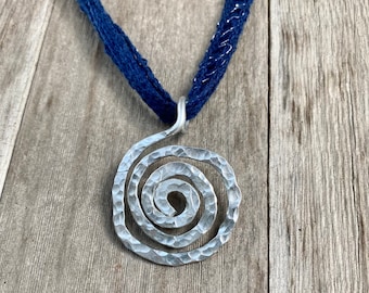 Spiral necklace (N46)
