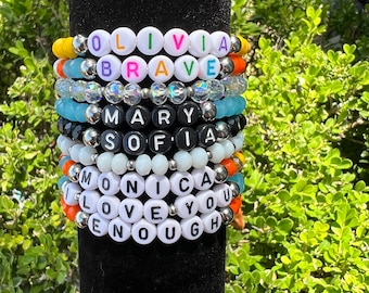 Custom Name Bracelet/Personalized Gift/Beaded/Crystal Glass beads/Alphabet Letters/Stretch/Stacking Bracelet/Silver (PB7)
