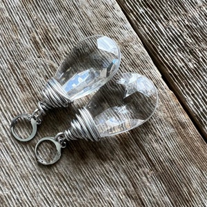 Clear Dangle Earrings (e167)