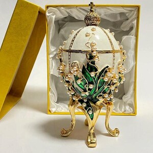 Faberge Egg, Swarovski-Kristalle, emailliertes Metall Ei, handgemachte Schmuckschatulle