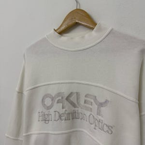VINTAGE OAKLEY SWEATSHIRT