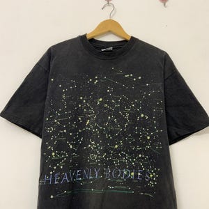VINTAGE 90's GRAPHIC TEE