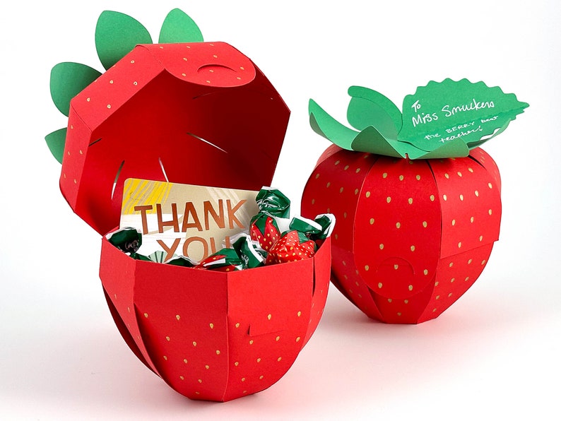 Caja de fresas SVG para el titular de la tarjeta de regalo de agradecimiento al maestro, favor de la caja de golosinas de regreso a la escuela Archivo de corte digital 3D SVG imagen 1