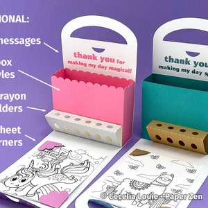 Puede incluir: Dos cajas de cart&oacute;n de colores con un asa en la parte superior. Cada caja tiene un mensaje diferente: "&iexcl;gracias por hacer que mi d&iacute;a sea m&aacute;gico!" y "&iexcl;gracias por hacer que mi d&iacute;a sea especial!" Cada caja tiene una ranura para l&aacute;pices de colores y una hoja de papel con una p&aacute;gina para colorear dentro. Las p&aacute;ginas para colorear presentan un unicornio y una llama.