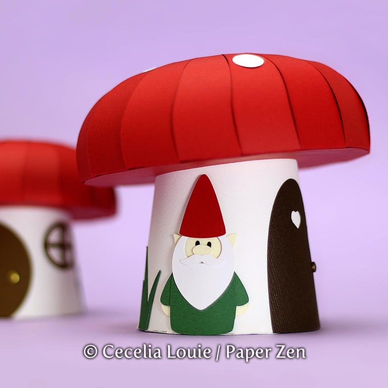 Mushroom Gift Box  3D SVG File for Paper Mushroom Party Favor image 1