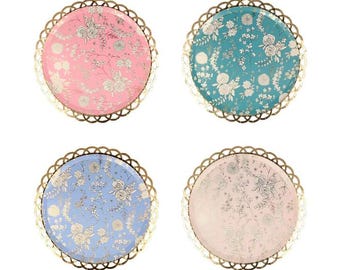 Assiettes en papier English Garden en dentelle