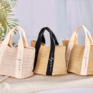 Personalisierte Brautjungfer Strandtasche, kundenspezifische Strohtasche für Junggesellinnenabschied, Mädchen Reisetasche, Name Einkaufstasche, Hochzeitsgeschenktaschen für Brautjungfer