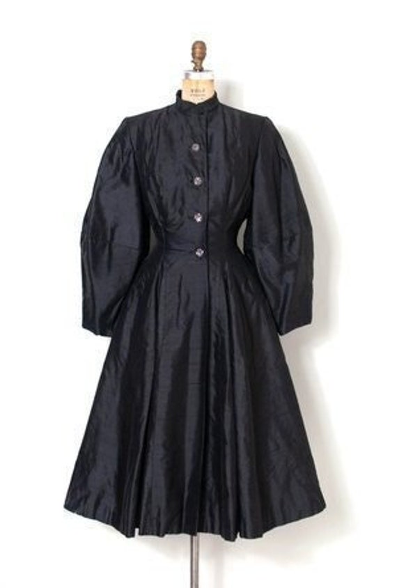 Vintage 1940s Silk Shantung Princess Coat | XS/S