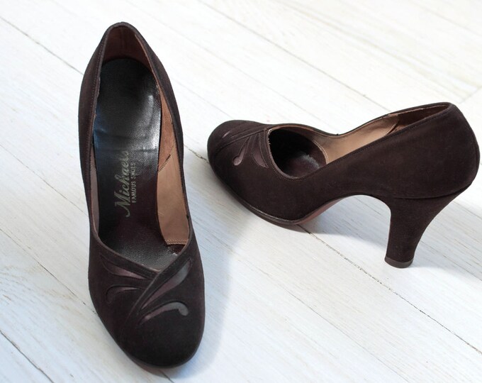 Vintage 1940s Shoes / Chocolate Brown Suede Shoes / 40s Pumps / DOUBLE