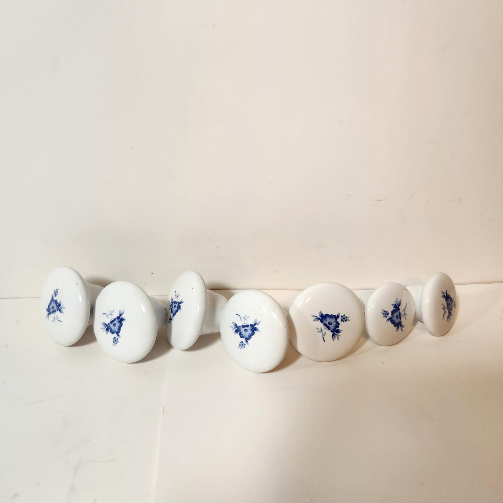 6 Poignées De Meuble En Porcelaine Bleue Et Blanche - Fer - Déco Cuisine