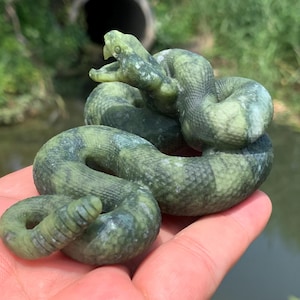 3.7&#39;&#39;+ Natural Green Jade quartz,quartz crystal,hand carved,Crystal Snake,Snake skull,Crystal Gifts 1PC