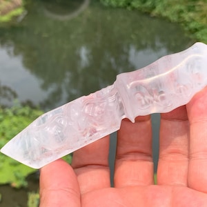 4.7&#39;&#39;+ Natural Clear quartz,quartz crystal,hand carved,crystal knife,Dagger,Wings skull Specimen,Crystal Gifts 1pc