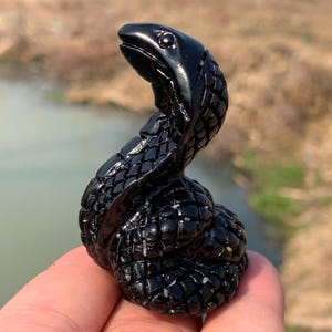 2.2&#39;&#39;+ Natural Obsidian quartz,quartz crystal,Crystal Snake,Cobra Skull,Hand Carved Crystal Gifts 1pc