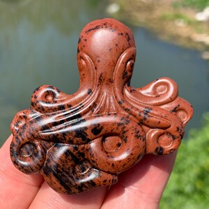 2.2&#39;&#39;+ Natural Red obsidian quartz,quartz crystal,Crystal Octopus,Octopus Skull,Hand Carved Crystal Gifts 1pc