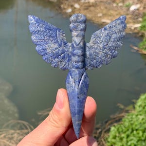3.5''+ Natural Sodalite quartz crystal Angel skull crystal gifts 1pc
