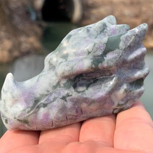 3.1&#39;&#39;+ Natural Charoite quartz,quartz crystal,Crystal Dragon,Dragon Skull,Hand Carved Crystal Gifts 1pc