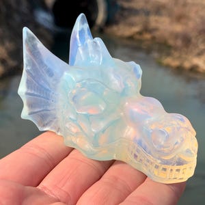 3.2&#39;&#39;+ Opalite quartz,quartz crystal,Crystal Dragon,Dragon Skull,Hand Carved Crystal Gifts 1pc