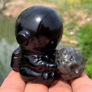 2.5''+ Natural Obsidian quartz,quartz crystal,hand carved,Crystal Astronaut,Astronaut skull,Home Decoration Crystal Gifts 1pc