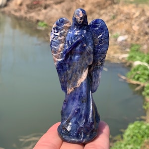 3.9''+ Natural Sodalite quartz crystal Angel skull crystal gifts 1pc