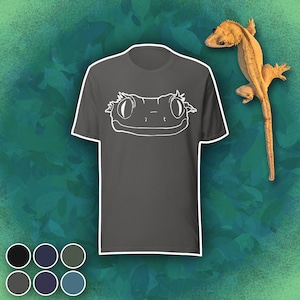 Camiseta con cara de gecko crestado, contorno blanco y diseño dibujado a mano - Ropa novedosa para amantes de los reptiles