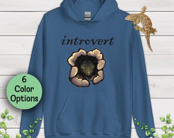 Sudadera con capucha Introvert Leachie, diseño dibujado a mano. Sudadera unisex con temática de reptiles. Moda herpetológica.
