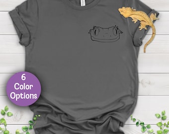 Camiseta con cara de geco crestado, contorno negro y diseño dibujado a mano - Ropa novedosa para amantes de los reptiles