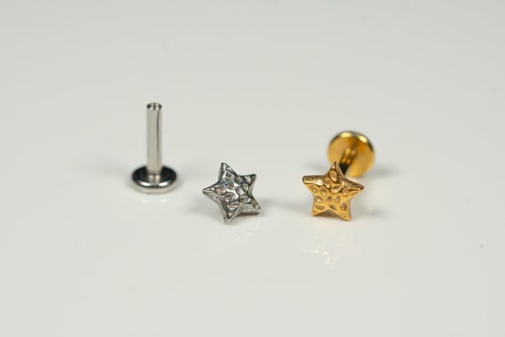 16G Hammered Star Flat Back Stud, Screw Back Earrings, Internally Threaded, Cartilage Stud, Conch Earring, Helix, Tragus, Gold, Silver Z10