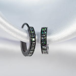 16G Wide Black Magic Clicker Hoop, Septum Ring, Daith Hoop, Septum Hoop, Nose Piercing, Cartilage Hoop, Helix Hoop, Hinged Segment P22