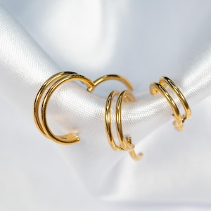 16G Double Hoop Septum Ring, Titanium Clicker Hoop, Nose Ring, Daith Hoop, Septum Piercing, Cartilage Hoop, Helix Hoop, Hinged Segment Y4