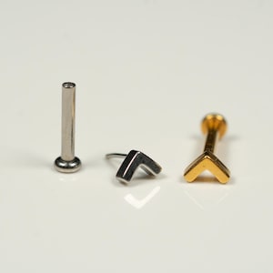 20G, 18G, 16G Gold Silver V Shape, Threadless Flat Back Stud, Flat Back Cartilage, Tragus Piercing, Conch Stud, Helix Stud, AB15