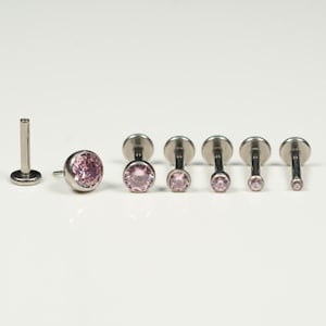 Pendiente con bisel de circonita cúbica rosa, sin rosca, con parte posterior plana, de 20 g, 18 g y 16 g, para perforación de cartílago, titanio, para trago, hélice, a presión, I2