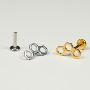 16G Honeycomb Flat Back Stud, Screw Back Earrings, Internally Threaded, Cartilage, Conch Earring, Helix, Tragus, Gold, Silver, Black, Rose