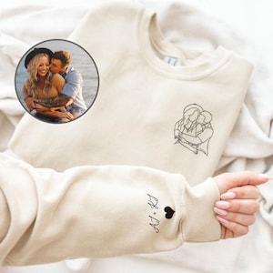 Camisa con retrato personalizado, retrato personalizado a partir de foto, camiseta con foto personalizada, cuello redondo con arte lineal de pareja, camiseta con retrato de novia