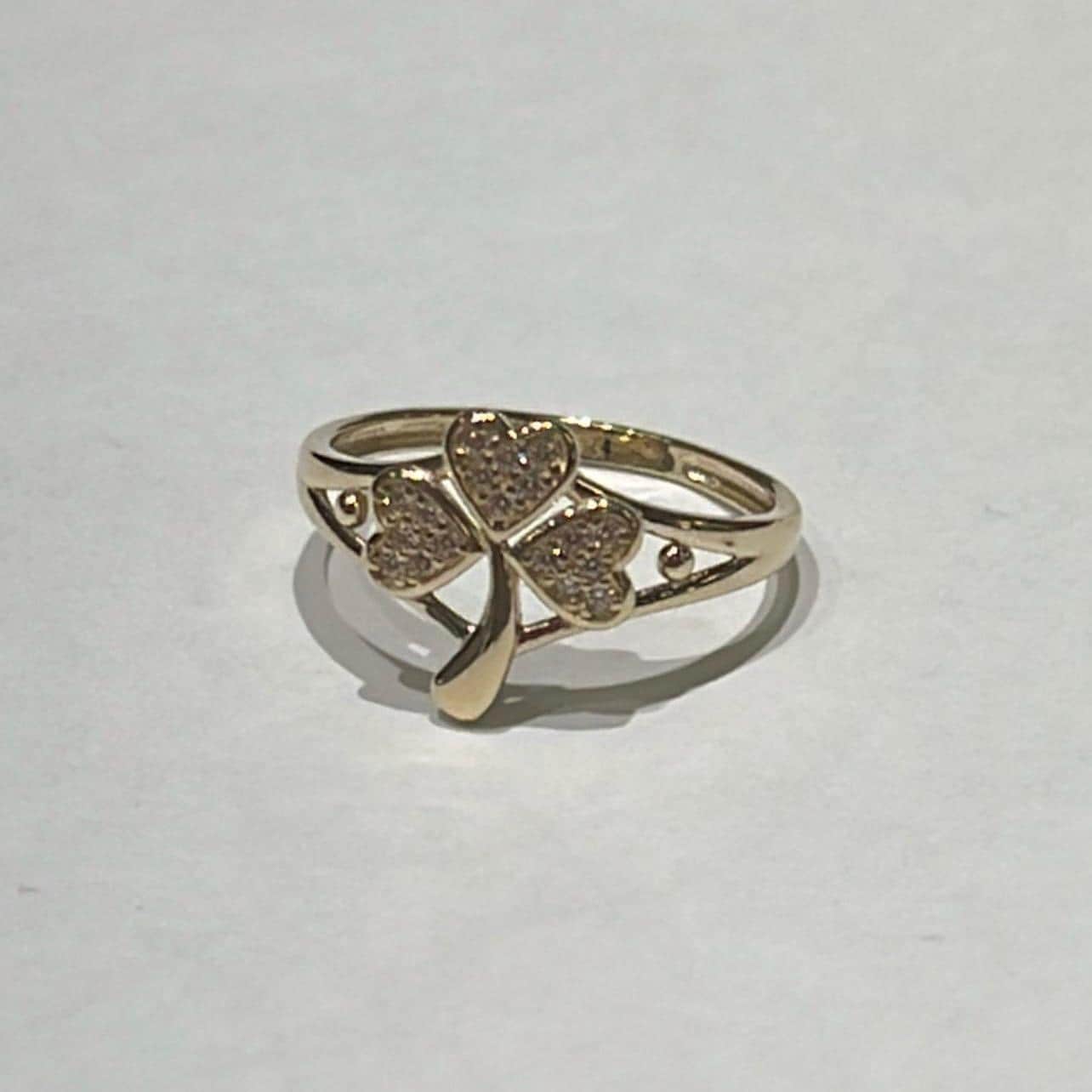 Yellow Gold Three Leaf Heart Clover Ring (10K or 14K) - Etsy