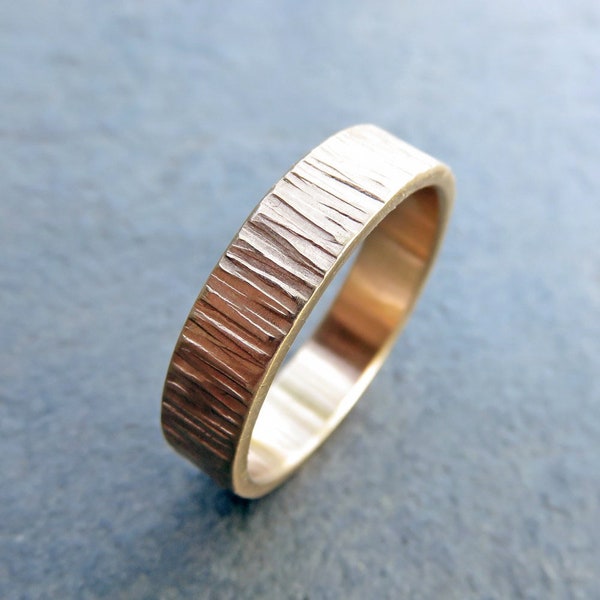 5mm Wide, 14k Wood Grain Wedding Band for Men or Women, Rustic Yellow or Rose Gold Tree Bark Ring, Flat Rectangular Band, Hammered Ring