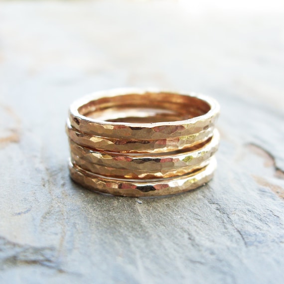 Hammered Sterling Silver Band Ring Polished 1.7mm Wide Stackable Hammered Sterling Silver Band Ring Polished 1.7mm Wide Stackable