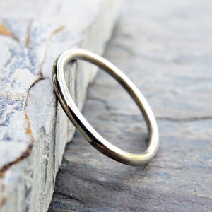 Palladium White Gold Wedding Band: Nickel-Free, Matte or Polished