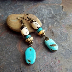 Shangrila – Natural American Turquoise oval dangle earrings with African batik bone beads