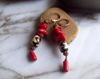 CORAL REEF – Red Coral and batik bone beaded African style earrings with copper beads #red #coral #redearrings #ethnic #jewelry #afriboho