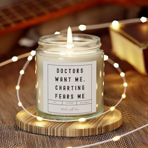 Grappige dokterskaars - "Doctors Want Me, Charting Fears Me" - cadeau verpleegkundige, medische humor, stressverlichting, inrichting kantoor of kliniek