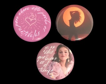 Selena Gomez Button, 1.5 Inch, Selena Pin, De Una Vez, Baila Conmigo, Revelacion